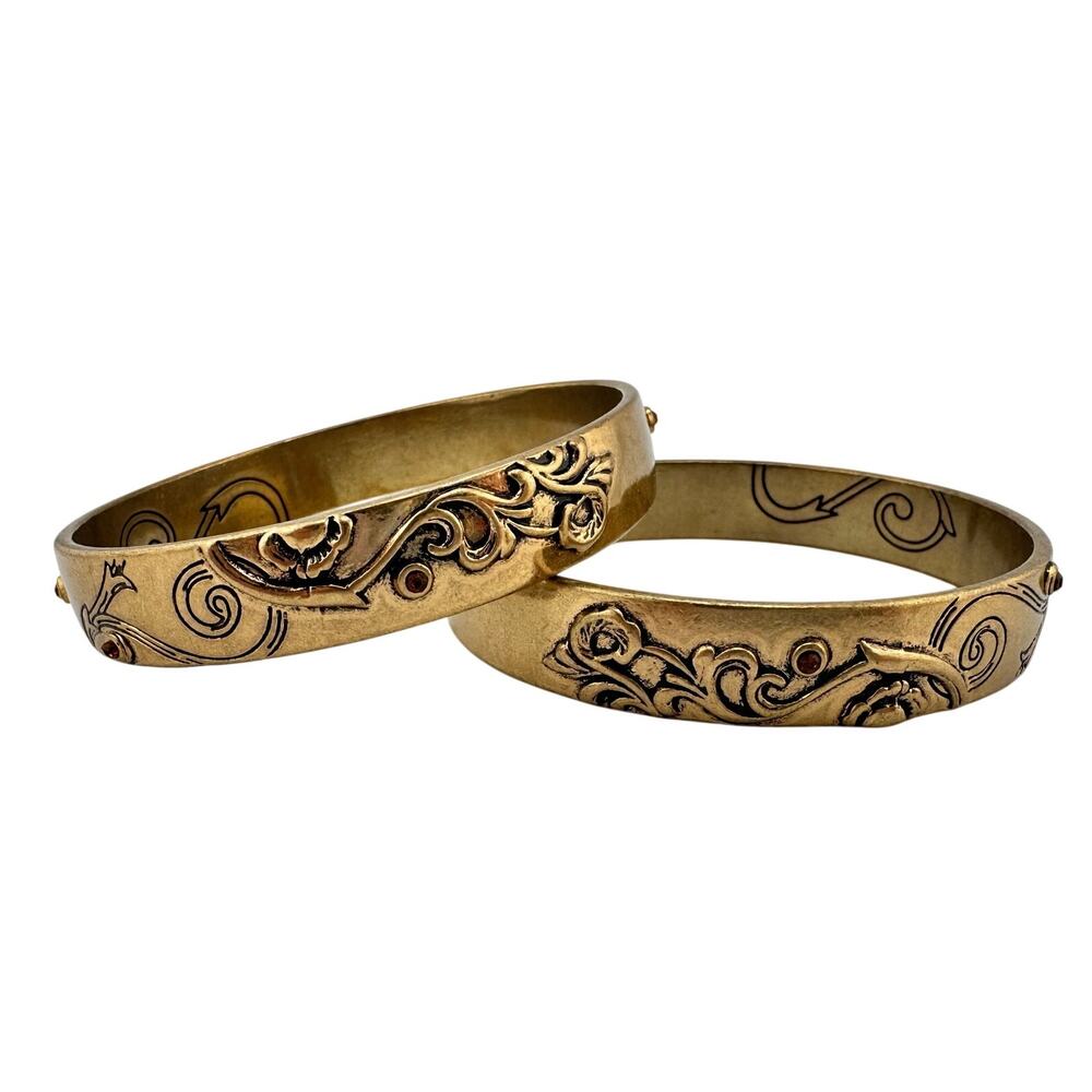 Chicos Amber Rhinestone Embossed Scrollwork Vines Antiqued Gold Tone Bangles